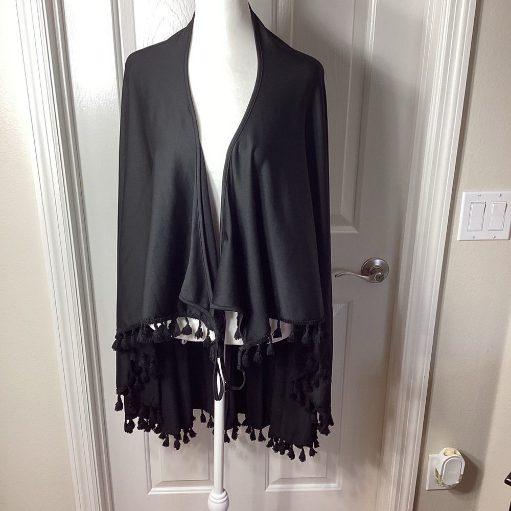 SHEIN Black Cape with Tassel Trim